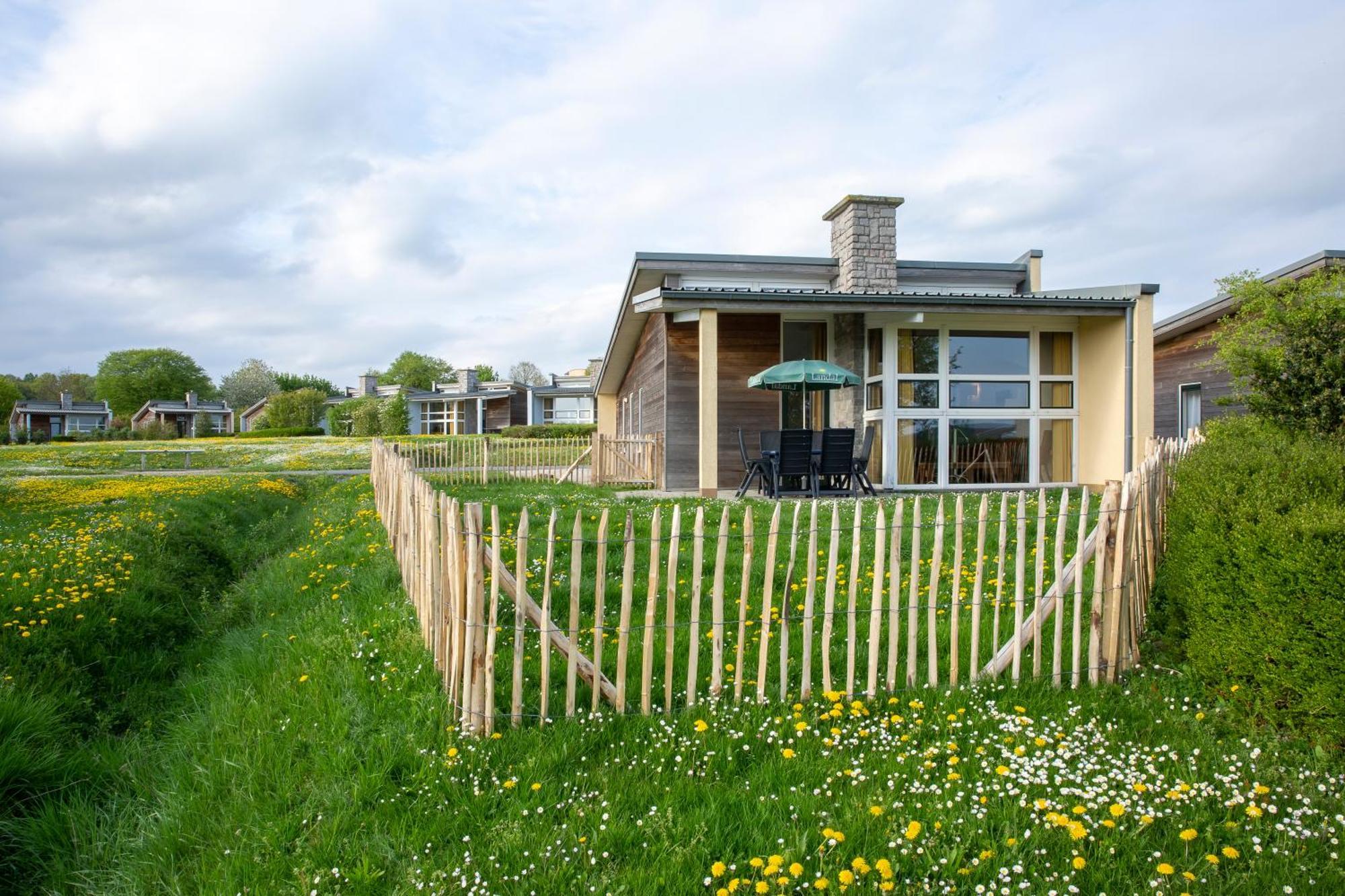 Landal Village Leau Dheure Vakantiepark *